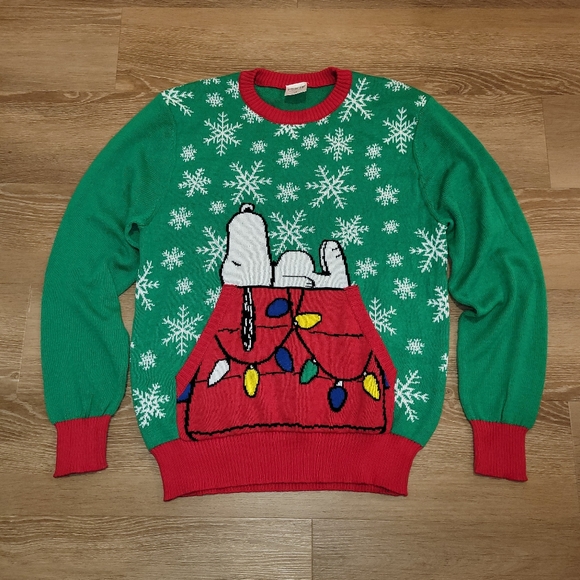 Peanuts | Sweaters | Peanuts Snoopy Ugly Christmas Sweater Snowflakes ...